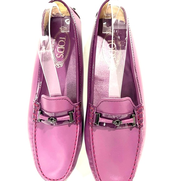 Tod's Gommino' Leather Loafers - Picture 7 of 9
